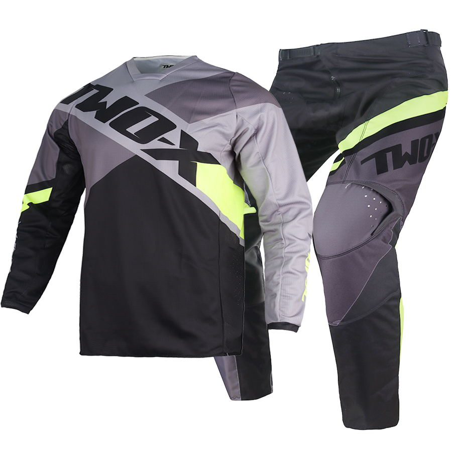 Новый комплект экипировки Two- – обзор и цена Motorcycle Gear Bundle